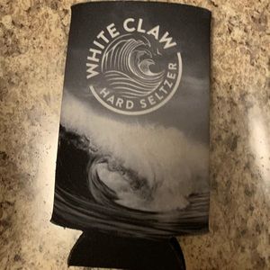 💥White Claw Can Koozie💥